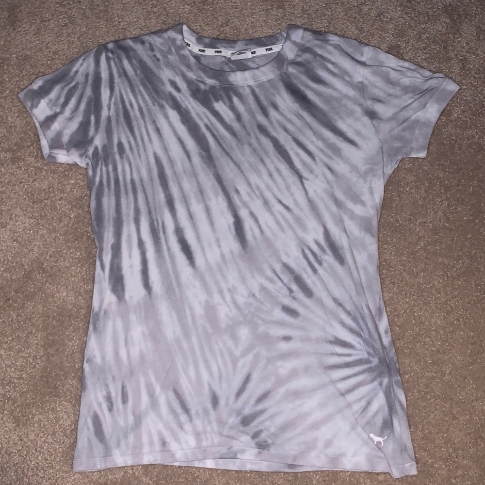 Light grey tie dye tee